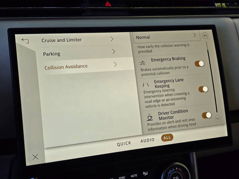 2023 Land Rover Range Rover P400 SE