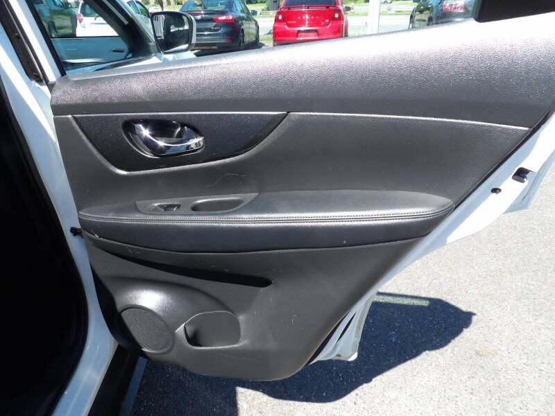 2017 Nissan Rogue S