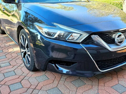 2017 Nissan Maxima