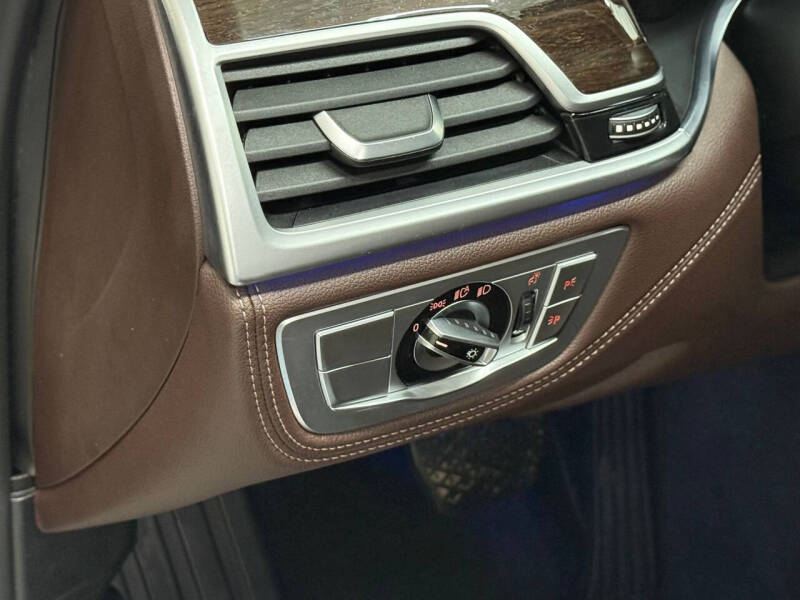 2020 BMW 7 Series 750i xDrive