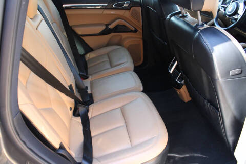 2016 Porsche Cayenne