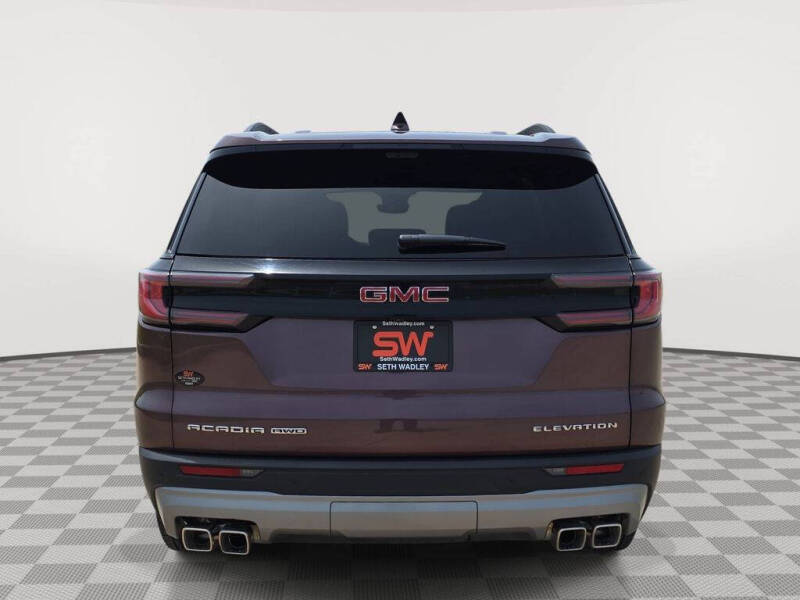 2026 GMC Acadia Elevation