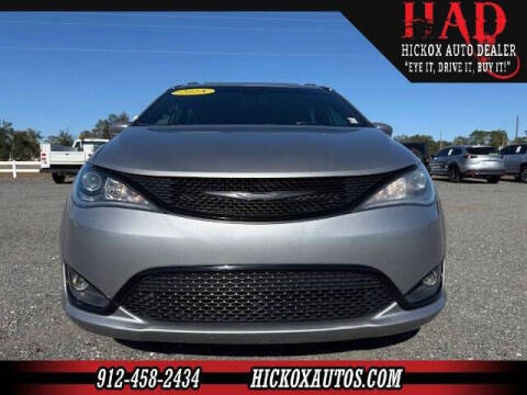 2018 Chrysler Pacifica Touring L Plus