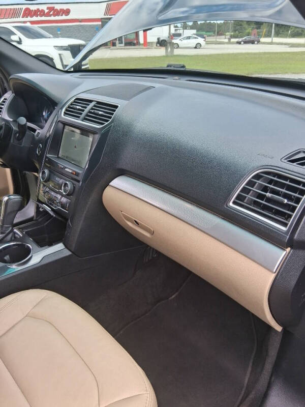 2017 Ford Explorer XLT