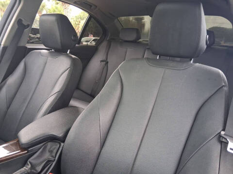 2015 BMW 3 Series 320i xDrive