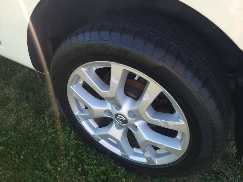 2013 Nissan Rogue SV w/SL Package