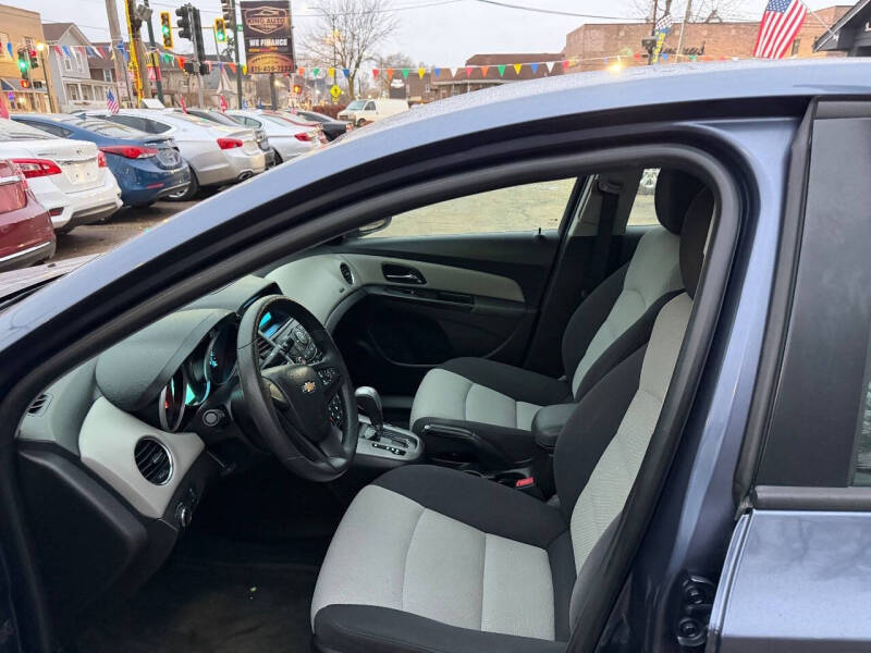 2014 Chevrolet Cruze LS Auto