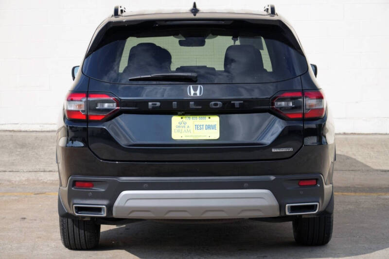 2023 Honda Pilot Touring