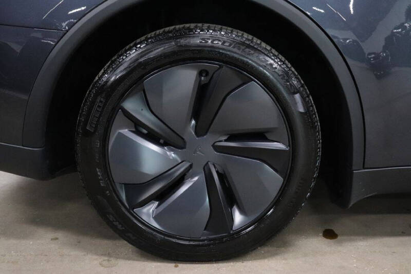 2026 Tesla Model Y Long Range