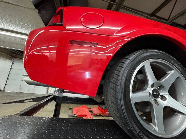 2004 Ford Mustang SVT Cobra