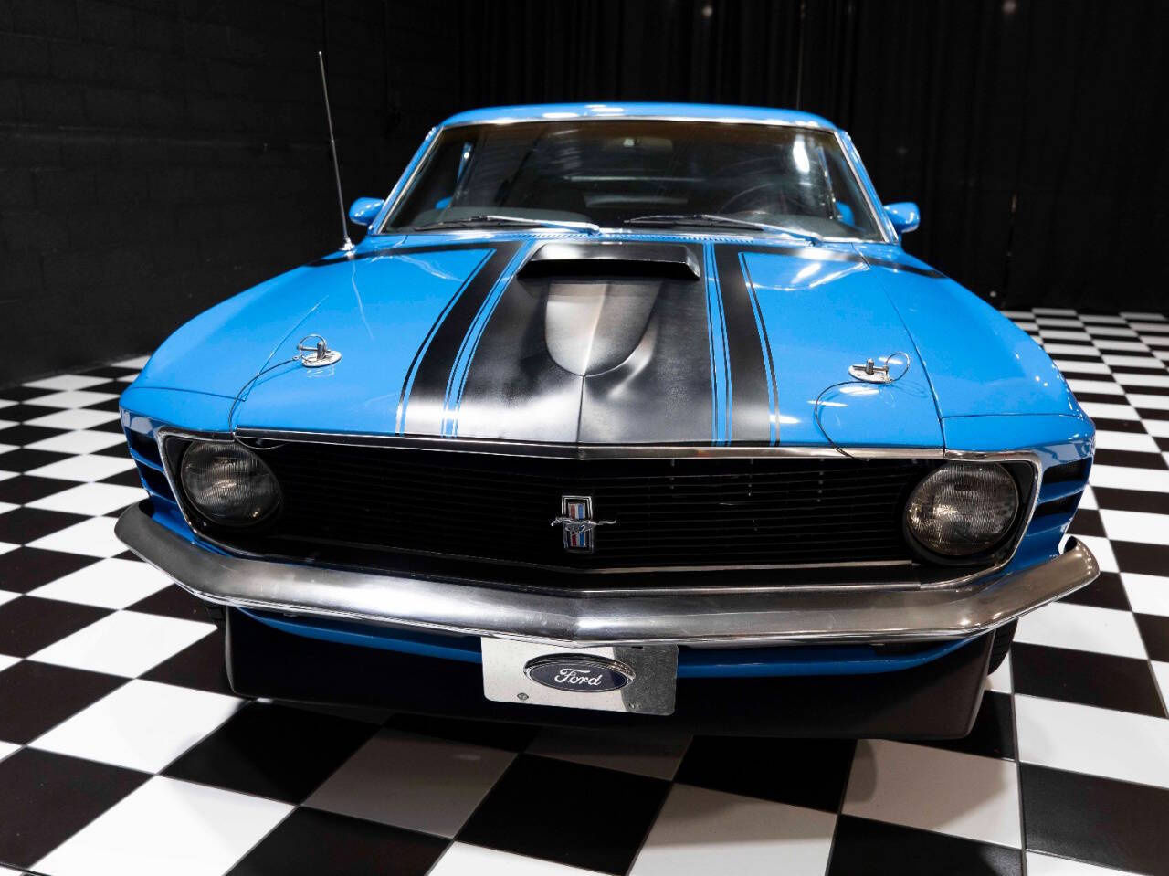 1970 Ford Mustang 10