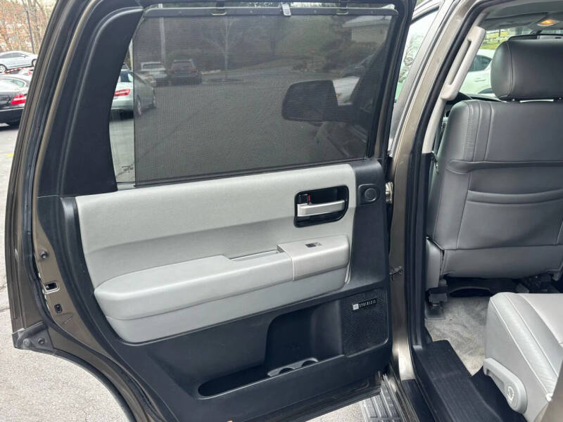 2008 Toyota Sequoia Limited