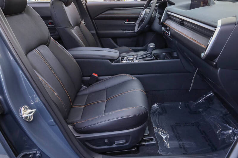 2026 Mazda CX-50 Hybrid Premium