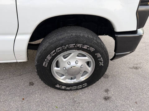 2013 Ford E-Series E-150