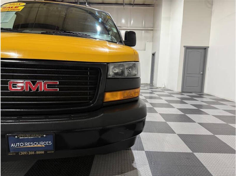 2018 GMC Savana 2500