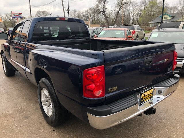 2005 Dodge Dakota for sale at Extreme Auto Plaza in Des Moines, IA