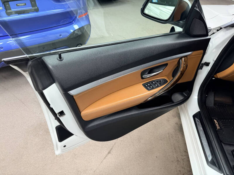 2015 BMW 3 Series 328i xDrive Gran Turismo