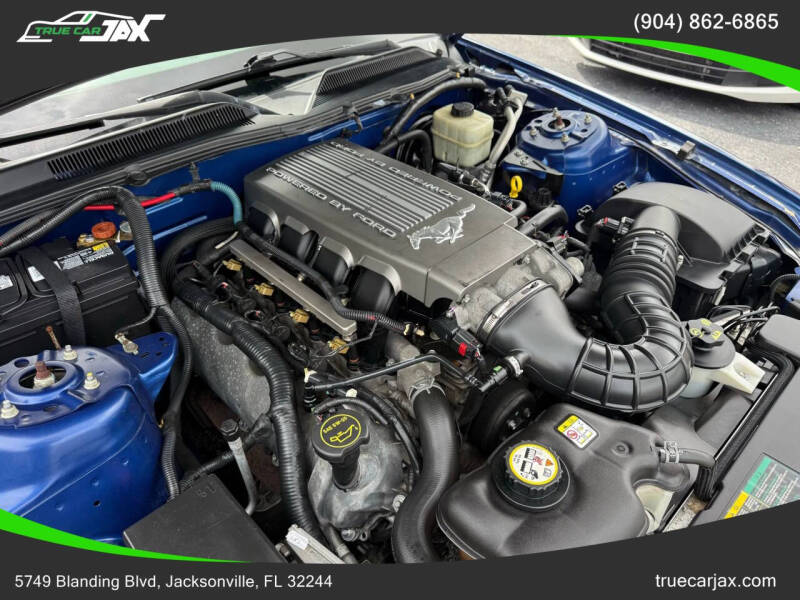 2006 Ford Mustang GT Deluxe