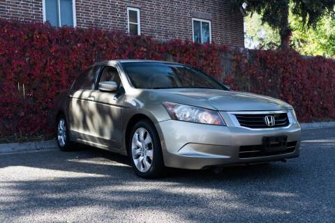 2009 Honda Accord for sale at Friends Auto Sales in Denver CO