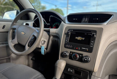 2017 Chevrolet Traverse LS