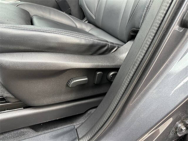 2020 Subaru Ascent Limited 8-Passenger