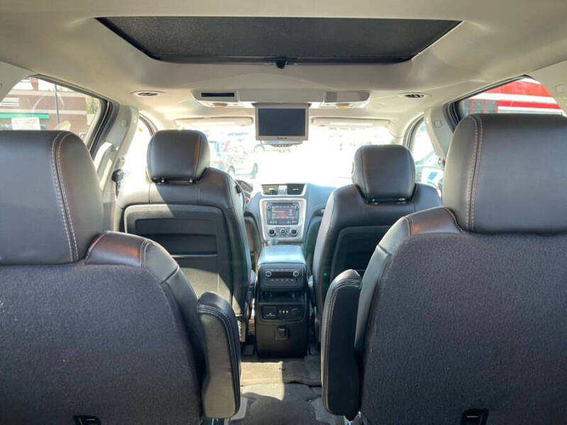 2016 GMC Acadia Denali