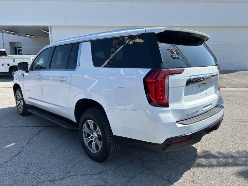 Used 2022 GMC Yukon XL SLE with VIN 1GKS2FKD8NR234416 for sale in Claremore, OK