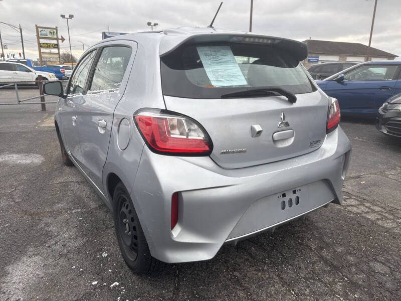 2022 Mitsubishi Mirage ES