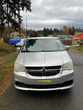 2012 Dodge Grand Caravan for sale at Road Star Auto Sales in Puyallup WA