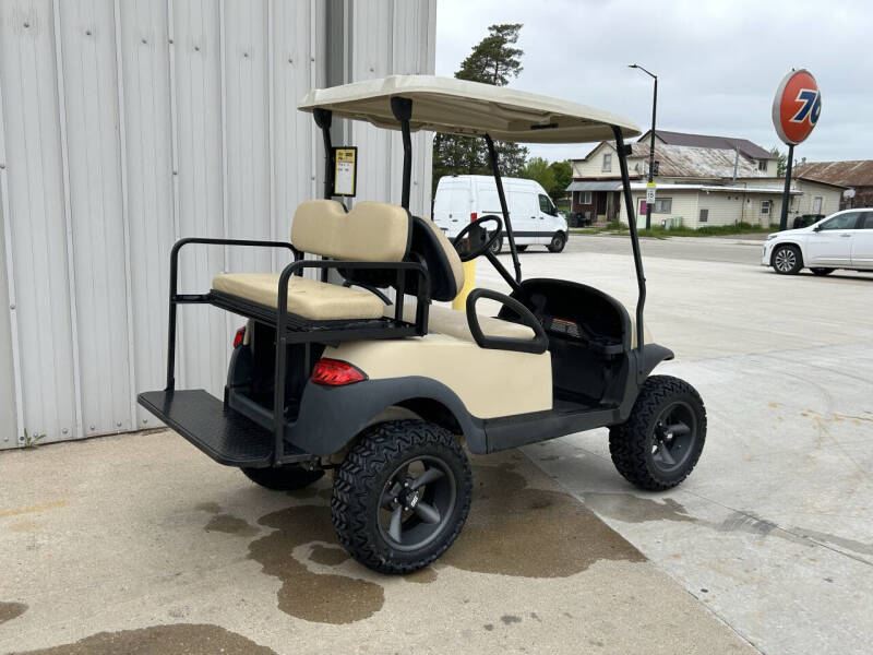 2015 Club Car Precedent