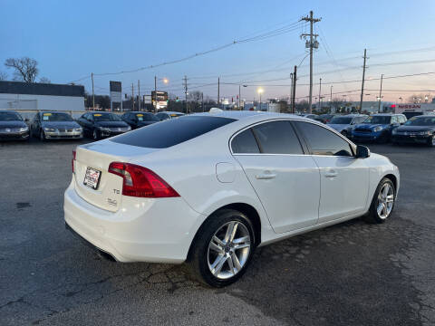 2014 Volvo S60 T5 Premier