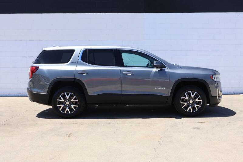 2022 GMC Acadia SLE