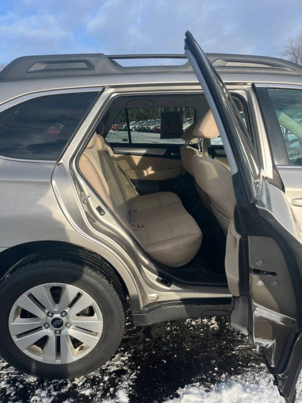 2017 Subaru Outback 2.5i Premium