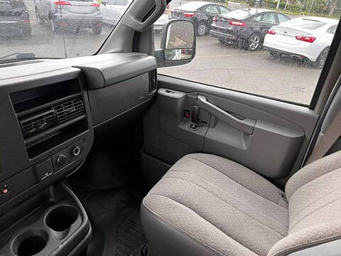 2020 Chevrolet Express 2500