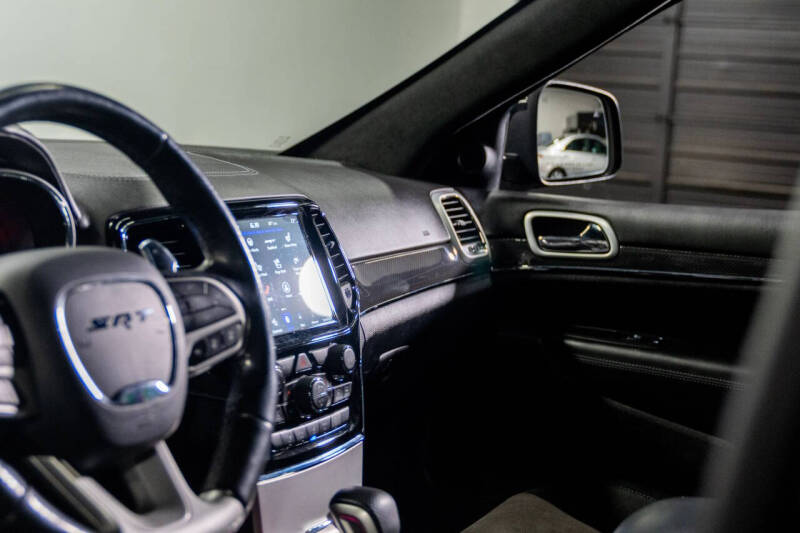 2020 Jeep Grand Cherokee SRT