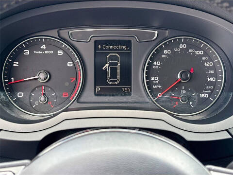2017 Audi Q3 2.0T Premium