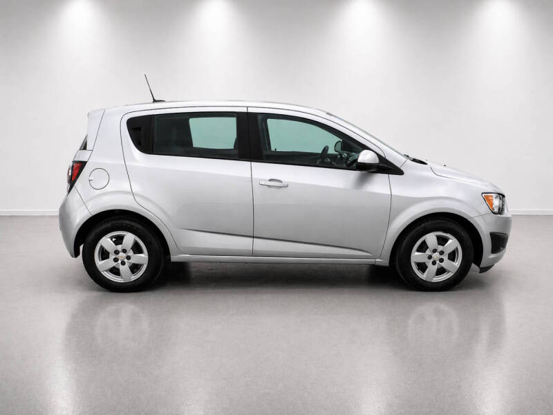 2016 Chevrolet Sonic LS Auto