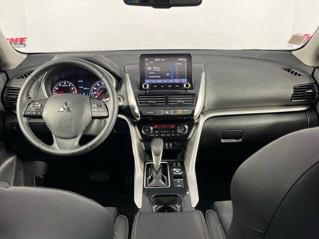 2022 Mitsubishi Eclipse Cross SE
