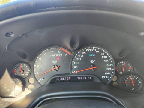 2004 Chevrolet Corvette