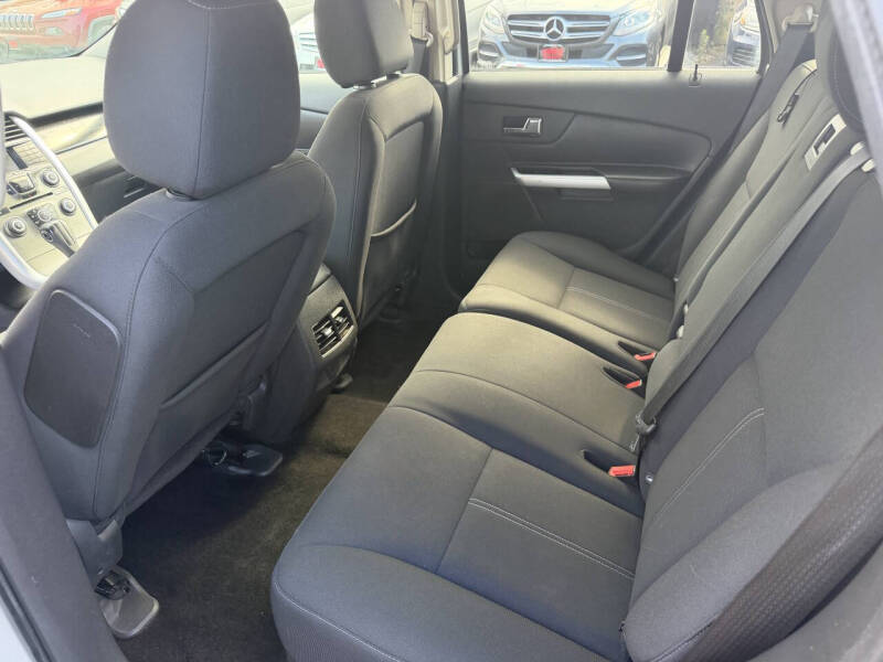 2013 Ford Edge SE