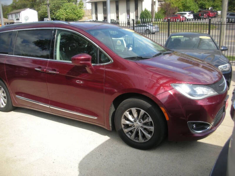 2018 Chrysler Pacifica Touring L