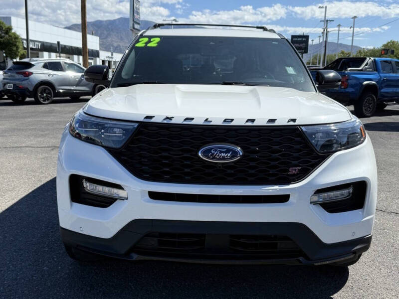 2022 Ford Explorer ST