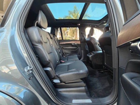 2017 Volvo XC90 T6 Inscription