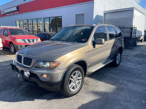 2004 BMW X5 3.0i