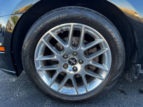2013 Ford Mustang V6 Premium