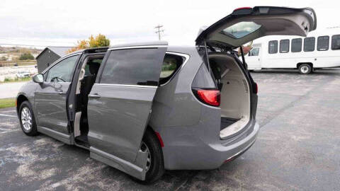 2020 Chrysler Pacifica Touring