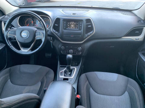 2016 Jeep Cherokee Latitude