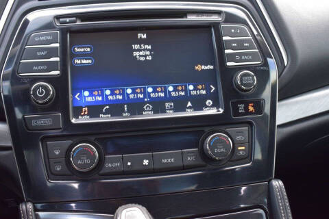 2017 Nissan Maxima