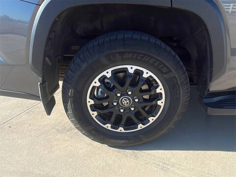 2025 Toyota Sequoia SR5