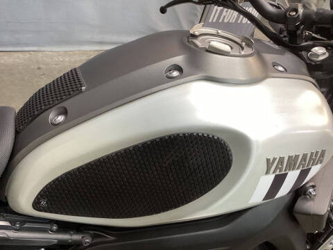 2016 Yamaha XSR900™